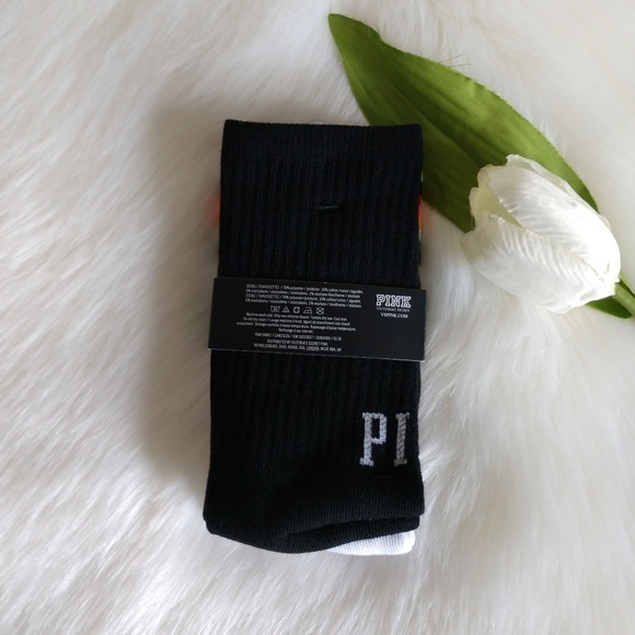 2-PACK😍PINK VS CREW SOCKS - Picture 4 of 5